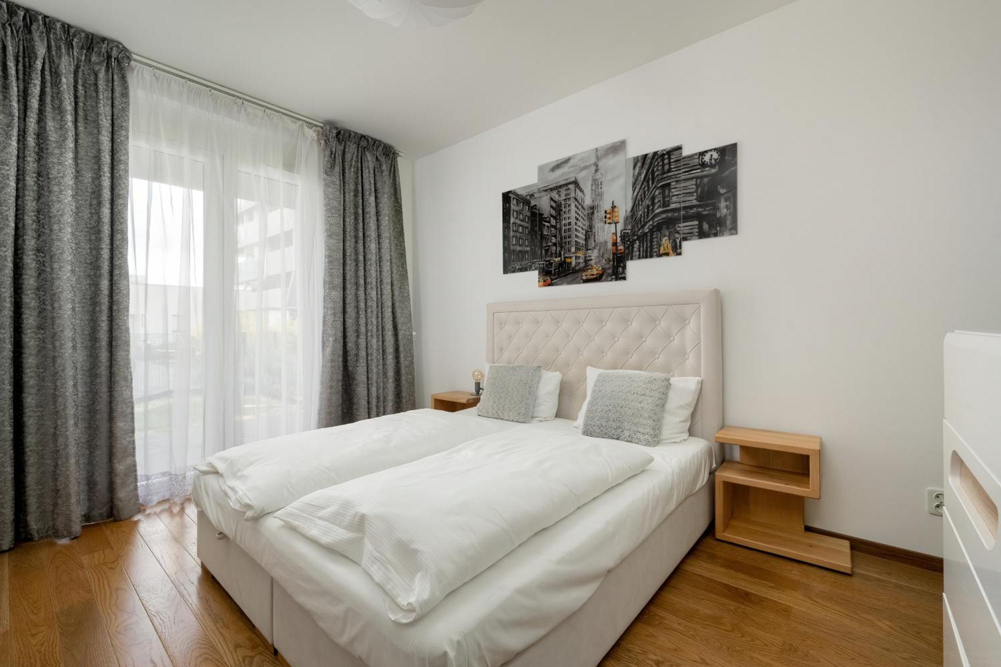 Atal Tower By Renters Apartment Wroclaw